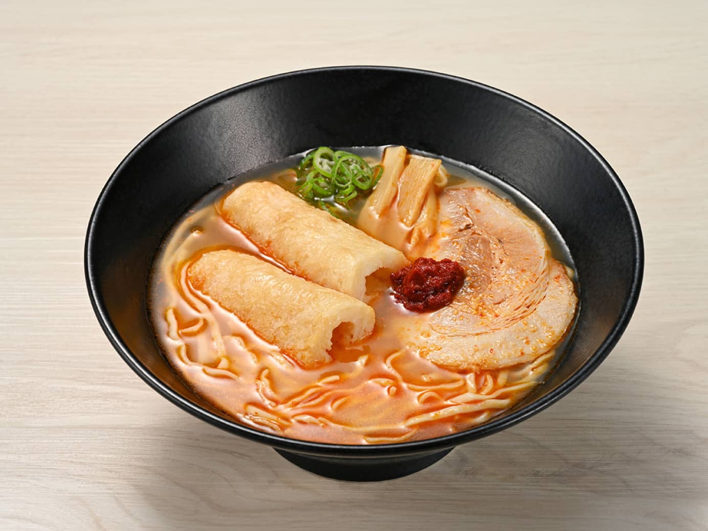 きりたんぽラーメン 秋田辛味噌味の調理イメージ